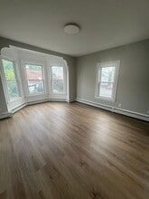 217 Winthrop St in Brockton, MA - Building Photo - Building Photo