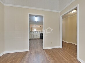 2240 Angel Crest Cir in Cordova, TN - Building Photo - Building Photo
