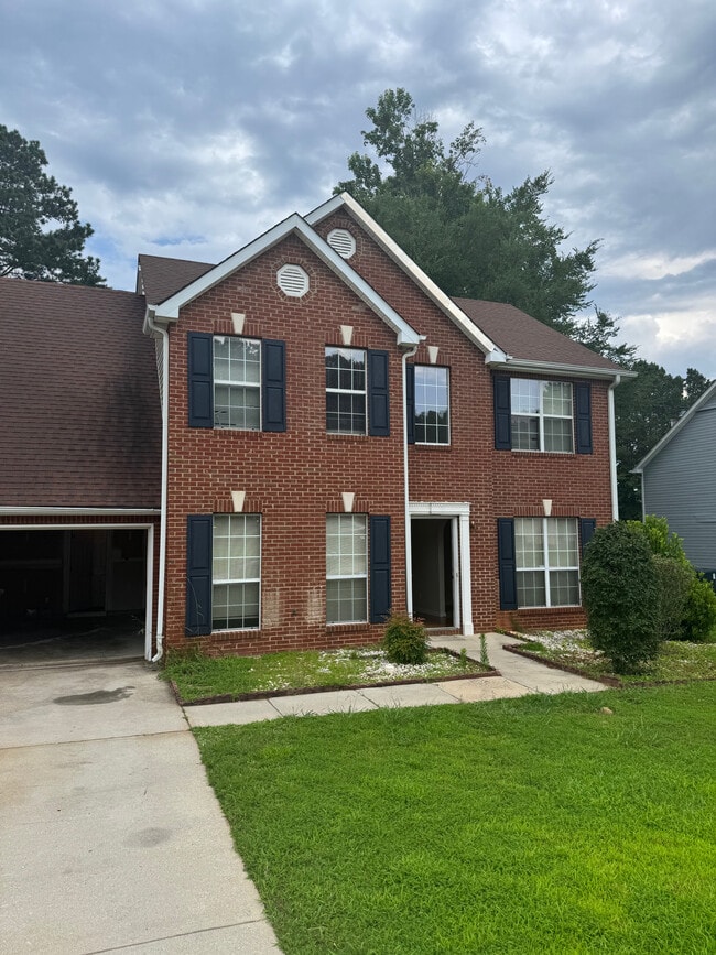 property at 739 Tara Bend