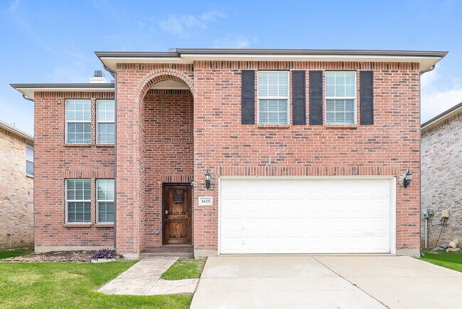 property at 1825 Shasta View Dr