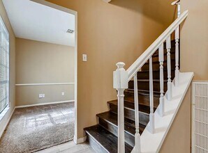 6818 Thornwild Rd in Missouri City, TX - Building Photo - Building Photo