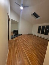 25 Elm Ave in Fairview, NJ - Building Photo - Building Photo