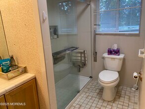201 Alpern Ave in Long Branch, NJ - Building Photo - Building Photo