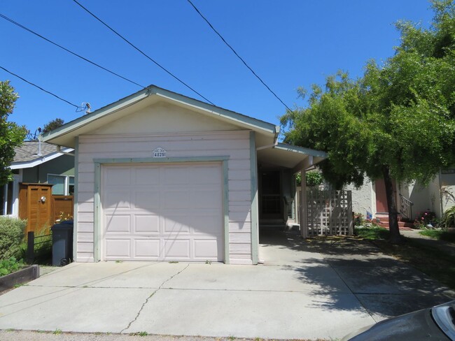 property at 4825 Crystal St