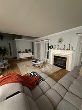 1063 Stillwater Rd in Elgin, IL - Building Photo - Building Photo