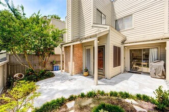 1572 Prairie Grove Dr in Houston, TX - Building Photo - Building Photo