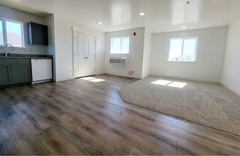 5963 N Freedom Rd in Idaho Falls, ID - Building Photo - Building Photo