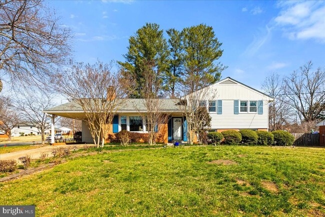 8016 Gosport Ln in Springfield, VA - Building Photo - Building Photo