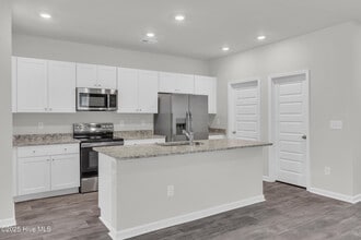 1142 Spadefish Dr NW in Sunset Beach, NC - Building Photo - Building Photo