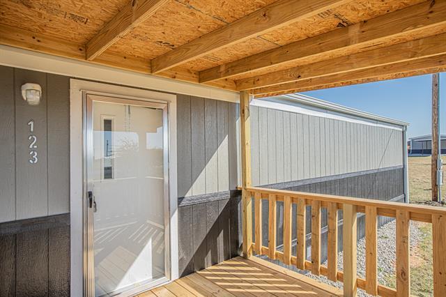 123 El Dorado St in Decatur, TX - Foto de edificio - Building Photo