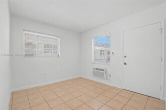 427 Anastasia Ave in Coral Gables, FL - Building Photo - Building Photo