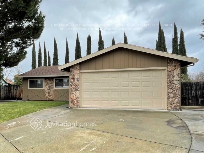 210 James Ct in Vacaville, CA - Building Photo - Building Photo