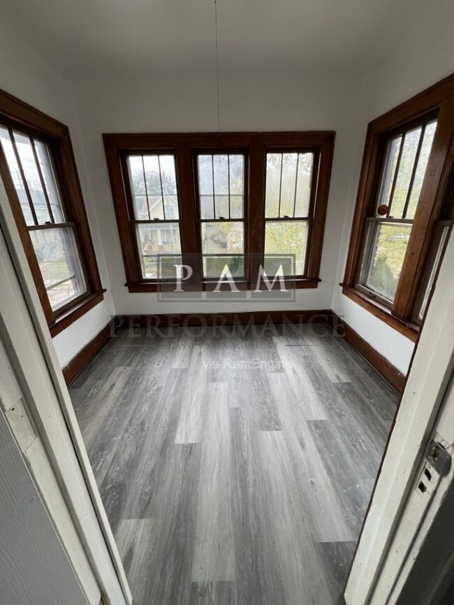 1213 Superior St in Racine, WI - Building Photo - Building Photo