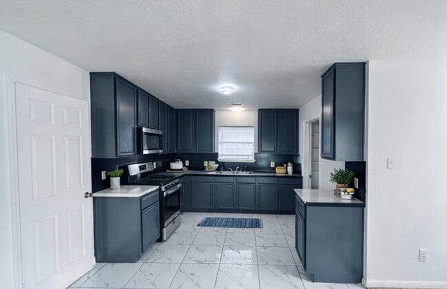 2206 Laurel Oak Dr in Missouri City, TX - Building Photo - Building Photo