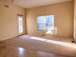 1346 N Bay Dr in Ann Arbor, MI - Building Photo - Building Photo