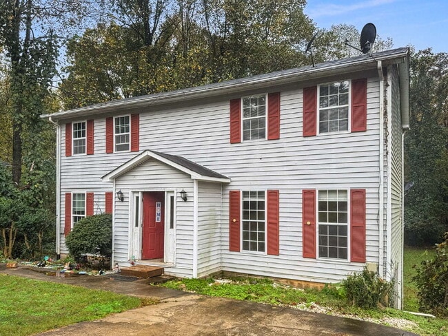 property at 2944 Bridge Dr