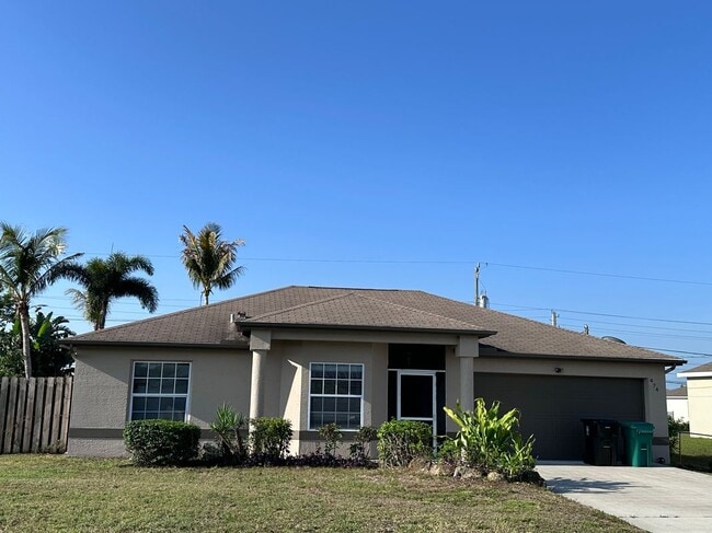 property at 474 SW Fields Ave