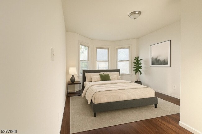 property at 732 S 15th St