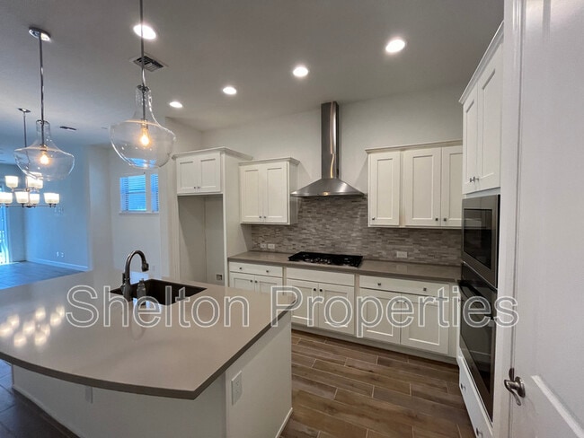 property at 20711 W Medlock Dr