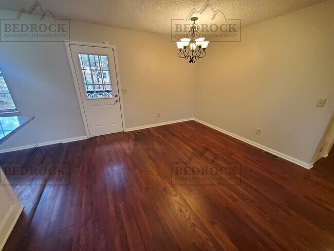 3419 Mastin Lake Rd NE in Huntsville, AL - Building Photo - Building Photo