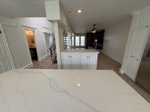 16355 Wimbledon Ln in Huntington Beach, CA - Building Photo - Building Photo