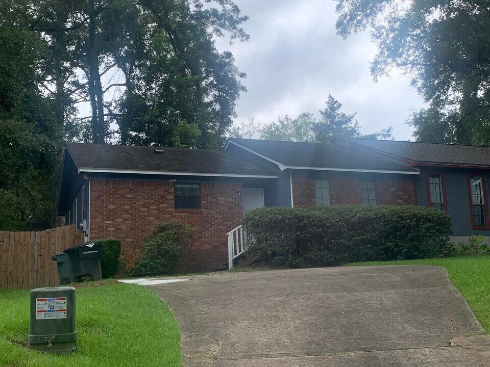 1819 Meriadoc Rd in Tallahassee, FL - Building Photo