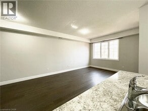 44 Fourth Ave in Kitchener, ON - Building Photo - Building Photo