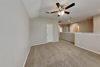 21542 Duke Alexander Dr in Humble, TX - Foto de edificio - Building Photo