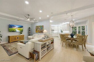 269 Colonade Cir in Naples, FL - Building Photo - Building Photo