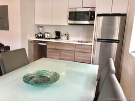 1560 Meridian Ave, Unit 101