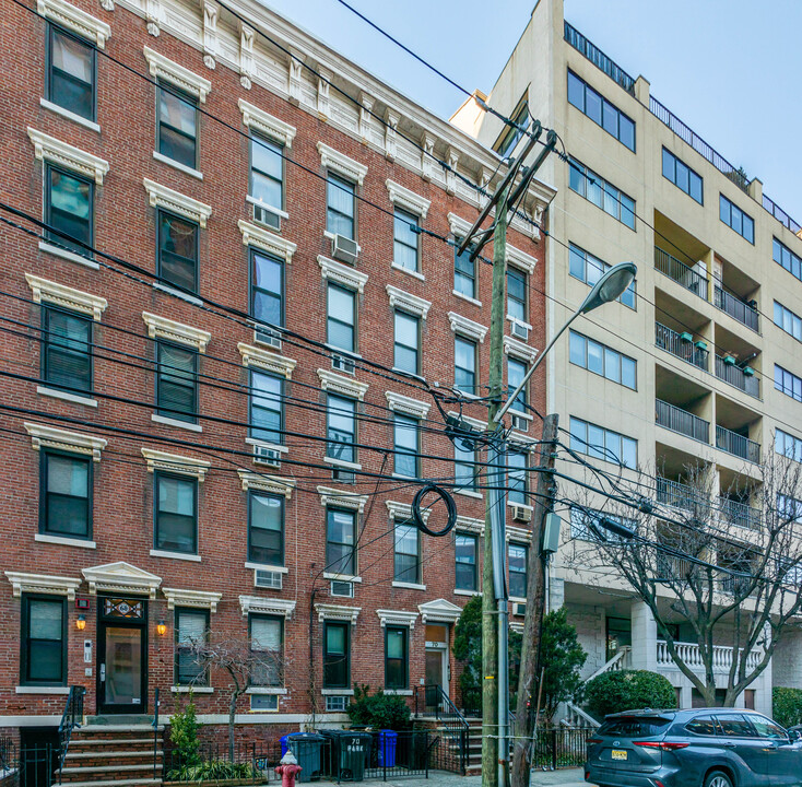 70 Park Ave in Hoboken, NJ - Building Photo