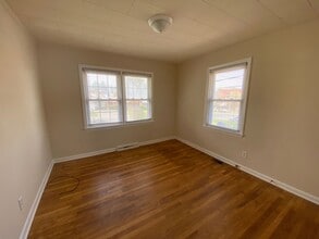 616 Cecil St in Durham, NC - Building Photo - Building Photo