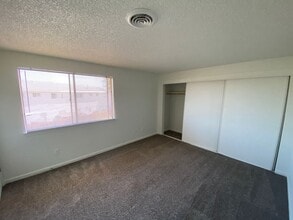 1060-1062 12th St in Sparks, NV - Building Photo - Building Photo