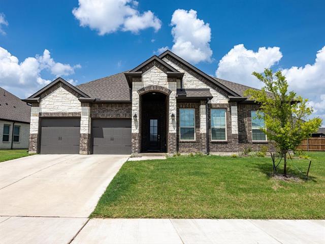 2318 Sheppards Ln in Waxahachie, TX - Building Photo