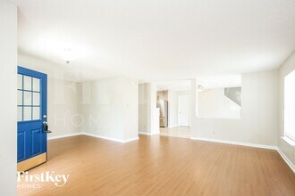 978 Brookstone Dr in Franklin, IN - Building Photo - Building Photo