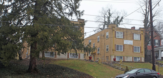 1315 and 1319 Delta in Cincinnati, OH - Foto de edificio - Building Photo