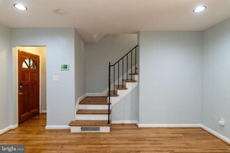 306 35th St NE in Washington, DC - Building Photo - Building Photo