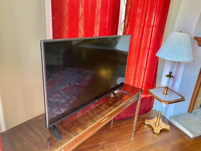 3574 Lynnfield Rd in Shaker Heights, OH - Building Photo - Building Photo