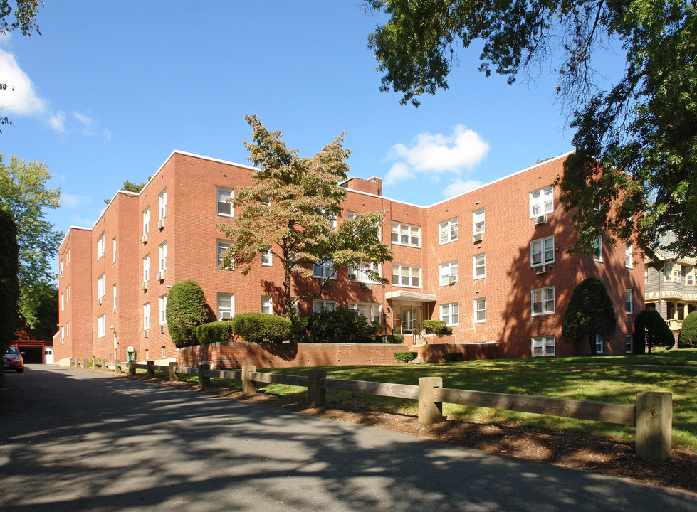 Prospect West in West Hartford, CT - Building Photo