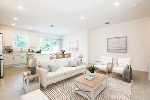 1448 Tristar Dr in Plant City, FL - Building Photo