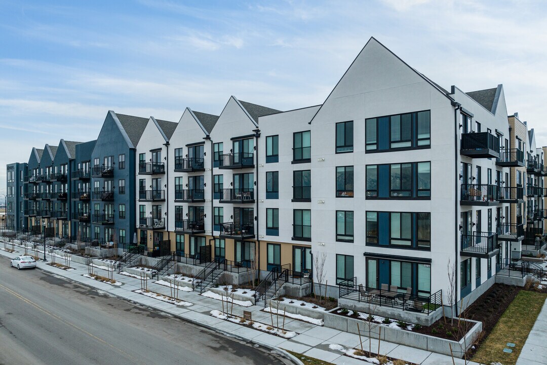 MAA at Daybreak in South Jordan, UT - Building Photo