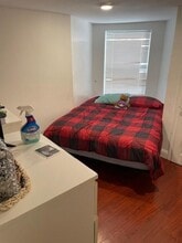 1732 Broad St in Cranston, RI - Building Photo - Building Photo