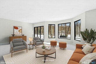 95 Louises Ln in New Canaan, CT - Building Photo - Building Photo