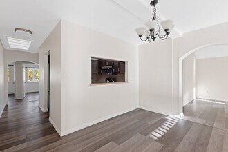 5137 Chimineas Ave in Los Angeles, CA - Building Photo - Building Photo