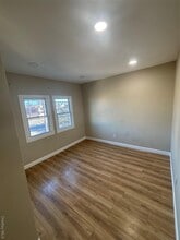 132-30 Cross Bay Blvd in Queens, NY - Building Photo - Building Photo