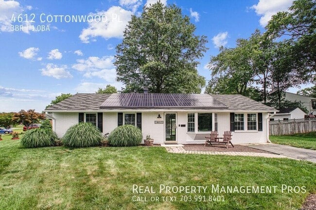 property at 4612 Cottonwood Pl