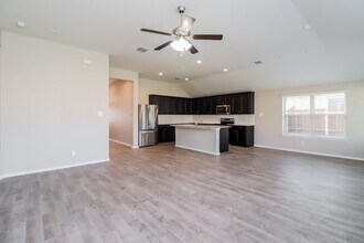 11804 Castleford Way in Crowley, TX - Building Photo - Building Photo
