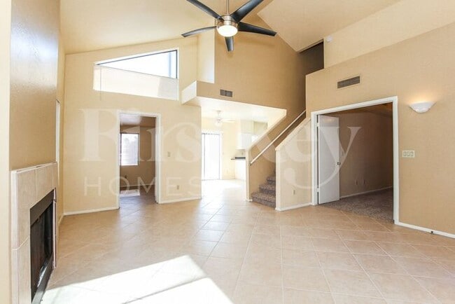 18649 N 42nd Ave in Glendale, AZ - Building Photo - Building Photo