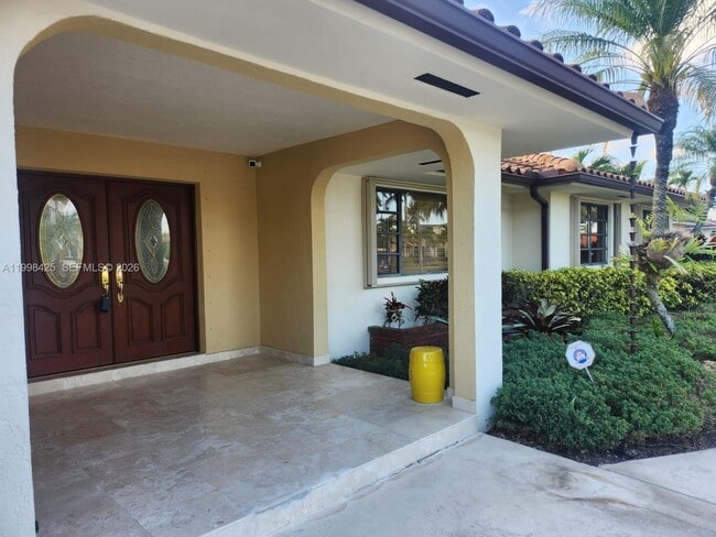 2980 SW 111th Ave in Miami, FL - Building Photo - Building Photo