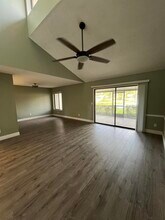 1584 SW Crossing Cir in Palm City, FL - Building Photo - Building Photo